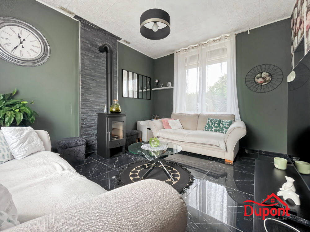 Maison trois chambres, jardin et dépendances à Masniéres