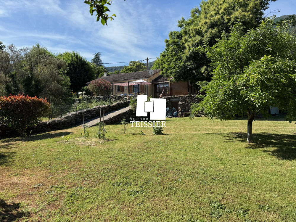 Exclusivité, 07140 Les Vans à 5 min : confortable villa de pla