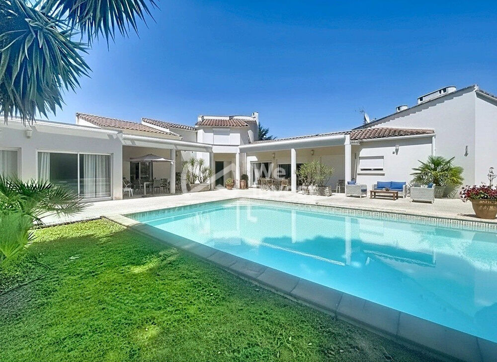 Vente Maison Rare Grande villa avec grand terrain La grande motte La grande-motte