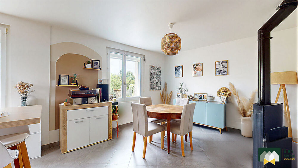 Vente Maison Charmante Maison Familiale avec Jardin et Garage – Champhol Champhol
