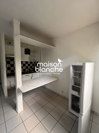  Appartement à louer 2 pièces 39 m²