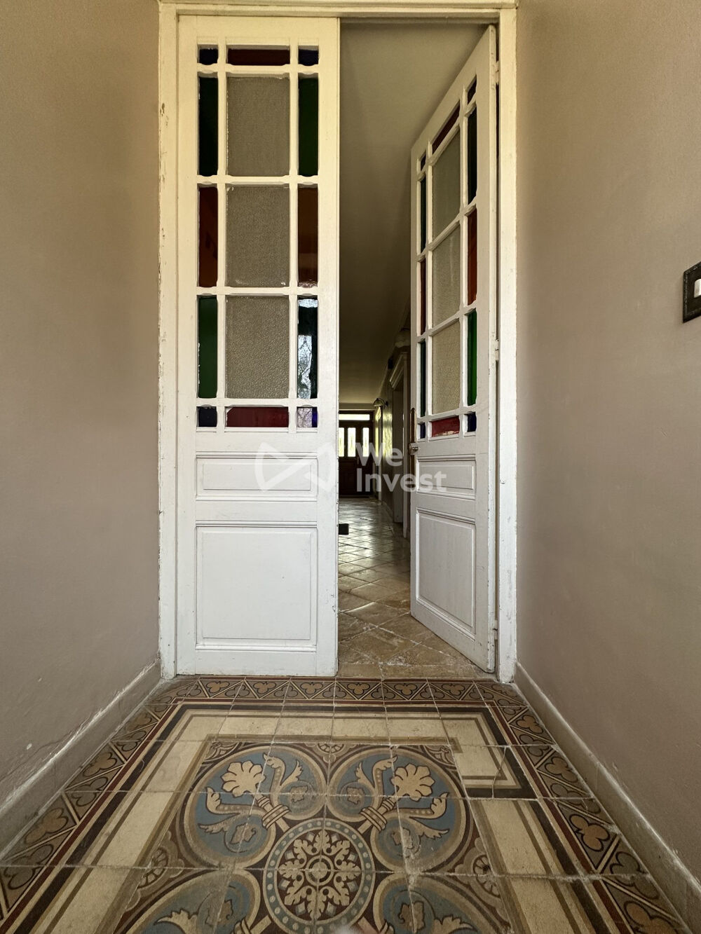 Vente Maison Maison de caractère avec 7 chambres, piscine intérieure et vas Nouart