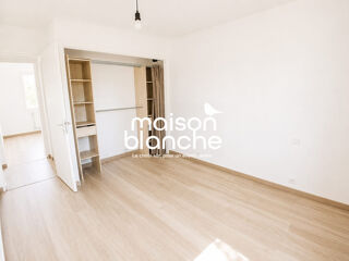  Appartement à louer 3 pièces 57 m²