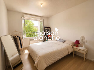 Vente Appartement Appartement T2 bis avec balcon et parking Parthenay