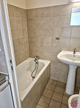  Appartement à louer 1 pièce 17 m²