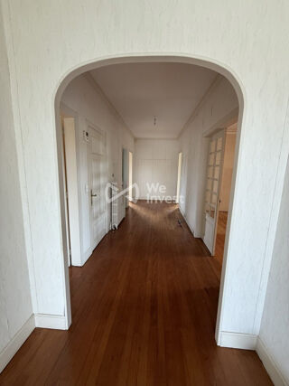  Maison à vendre 9 pièces 241 m²