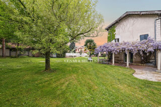  Maison  vendre 7 pices 265 m