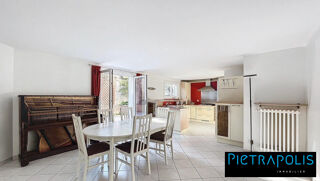  Maison  vendre 8 pices 165 m