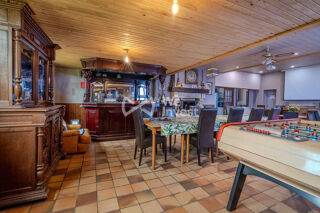 Maison à vendre 14 pièces 453 m²
