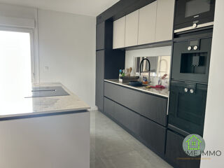  Immeuble � vendre 225 m�