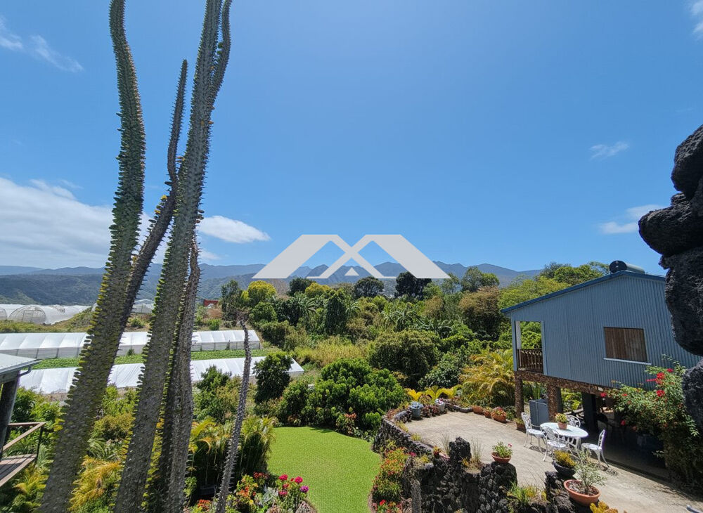 2 villas 1 F5 + 2 F3 Ravine des Cabris
