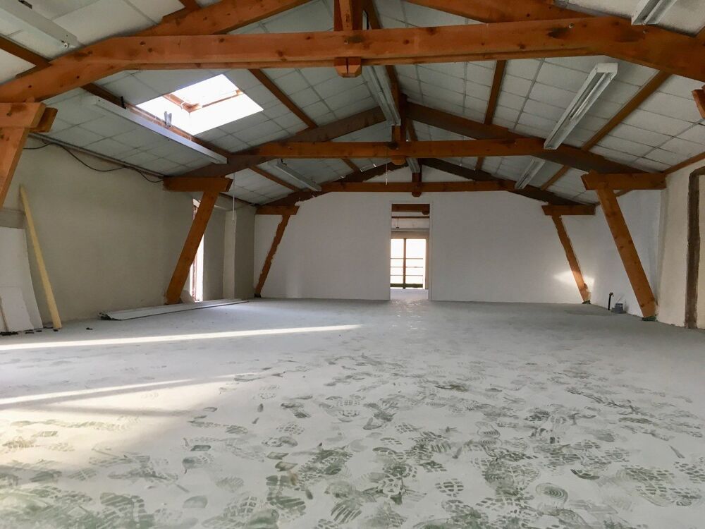   LOC 150m² St JUNIEN - R+1 - Bureaux/Activités Saint-junien