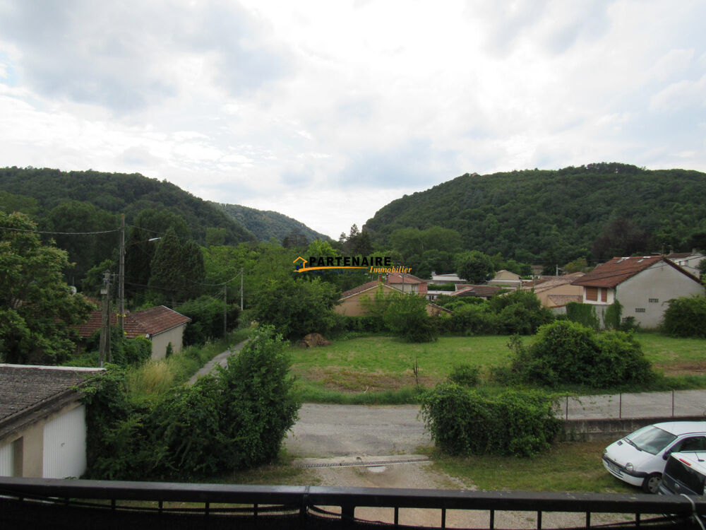 Location Appartement  Appartement T3 Saint Uze Saint-uze