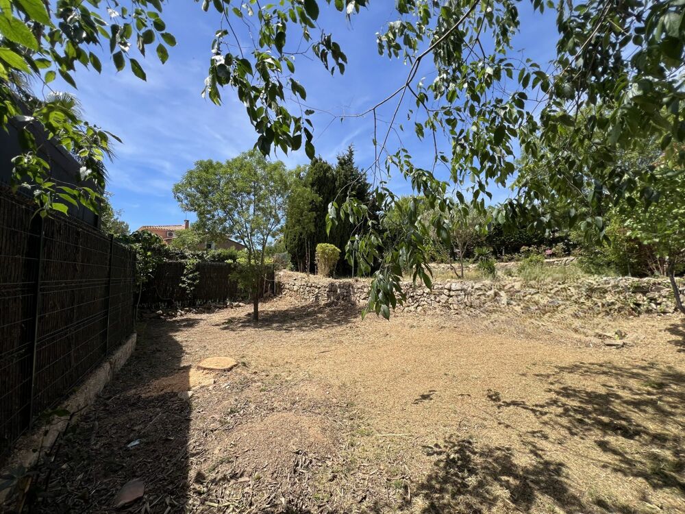  SANARY BEAUCOURS TERRAIN CONSTRUCTIBLE DE 473 m² 