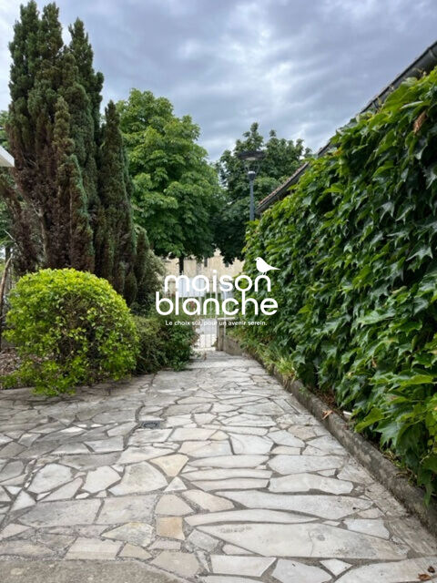  Maison � louer 3 pi�ces 80 m� Surg�res