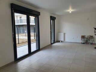  Appartement à louer 2 pièces 53 m²