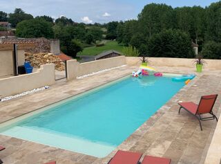  Maison à vendre 15 + pièces 514 m²