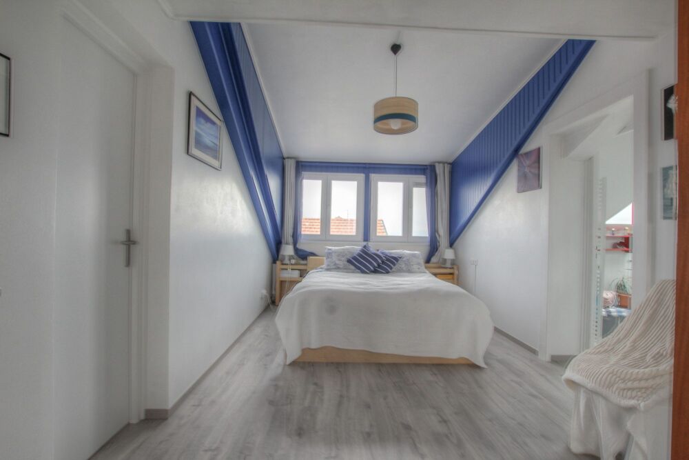 � vendre  Maison P�ron (01630)