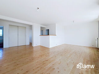 Vente Appartement Appartement T4 de 75,76 m² à vendre à Décines Décines-charpieu