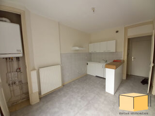  Appartement à louer 2 pièces 45 m²