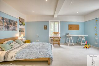  Maison à vendre 10 pièces 315 m²