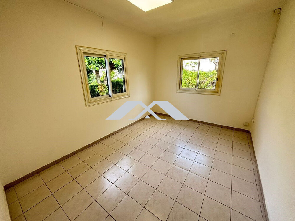 Appartement T4 en rez-de-chaussée avec jardin  Centre-ville