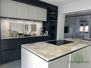  Immeuble � vendre 225 m�