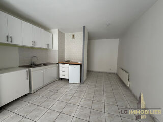  Appartement à louer 2 pièces 42 m²