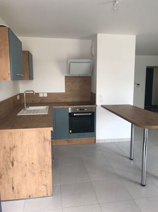  Appartement à louer 2 pièces 53 m²