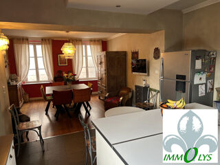  Maison � vendre 7 pi�ces 240 m�