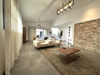  Maison � vendre 7 pi�ces 200 m�