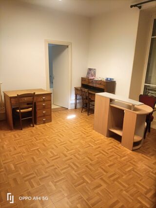  Maison  vendre 11 pices 405 m