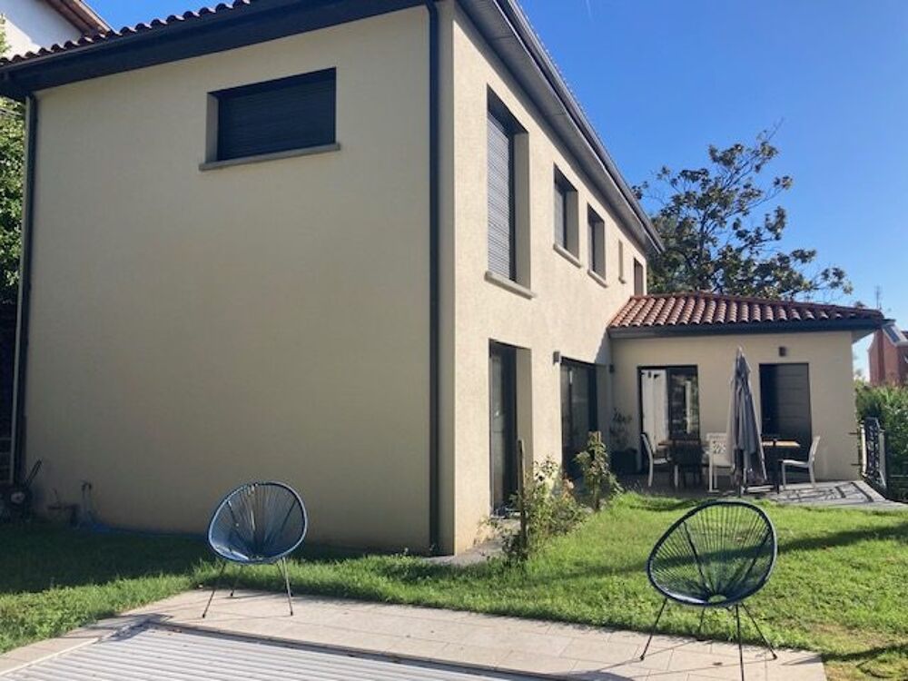 Maison 6 pièces 201 m² · à Miribel · 201 m² · 739 000 €