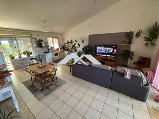  Immeuble � vendre 210 m�