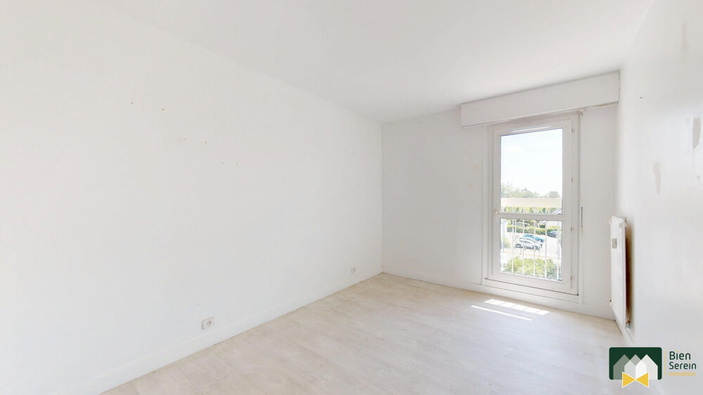 Vente Appartement Appartement T4 avec balcon, cave et parking Chartres