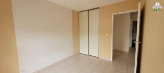  Appartement à louer 2 pièces 44 m²
