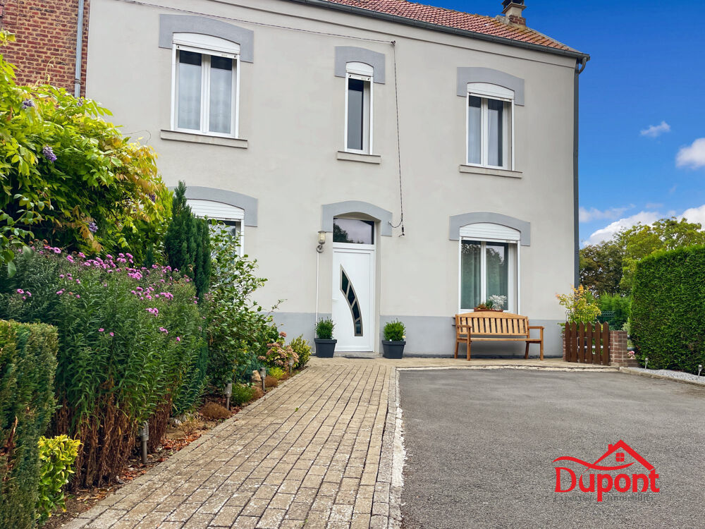 Maison trois chambres, jardin et dépendances à Masniéres