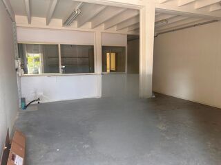   ENTREPOT AVEC BUREAUX (27) La saussaye