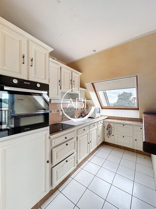  Appartement à louer 3 pièces 51 m²