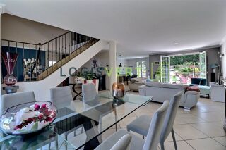  Maison à vendre 8 pièces 352 m²
