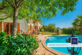  Maison � vendre 9 pi�ces 210 m�