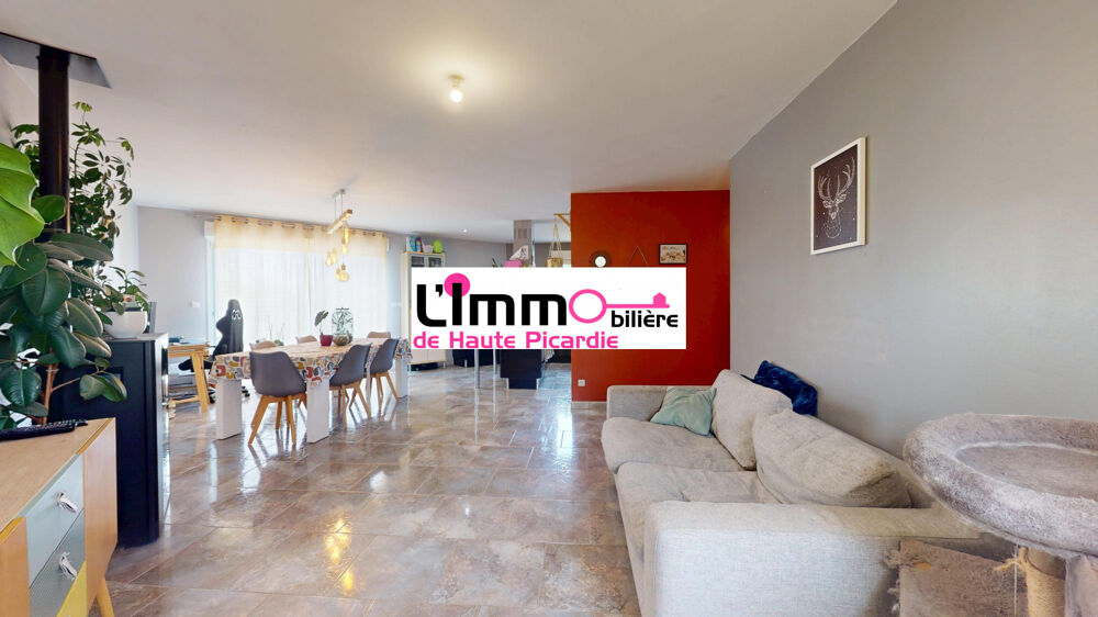 Exclusivité à Guillaucourt (80170) : Pavillon individuel de pl