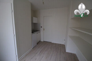  Appartement à louer 1 pièce 31 m²