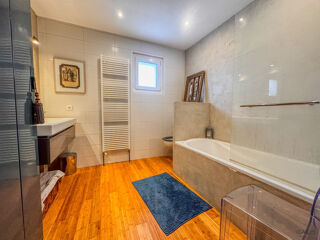  Maison � vendre 7 pi�ces 150 m�