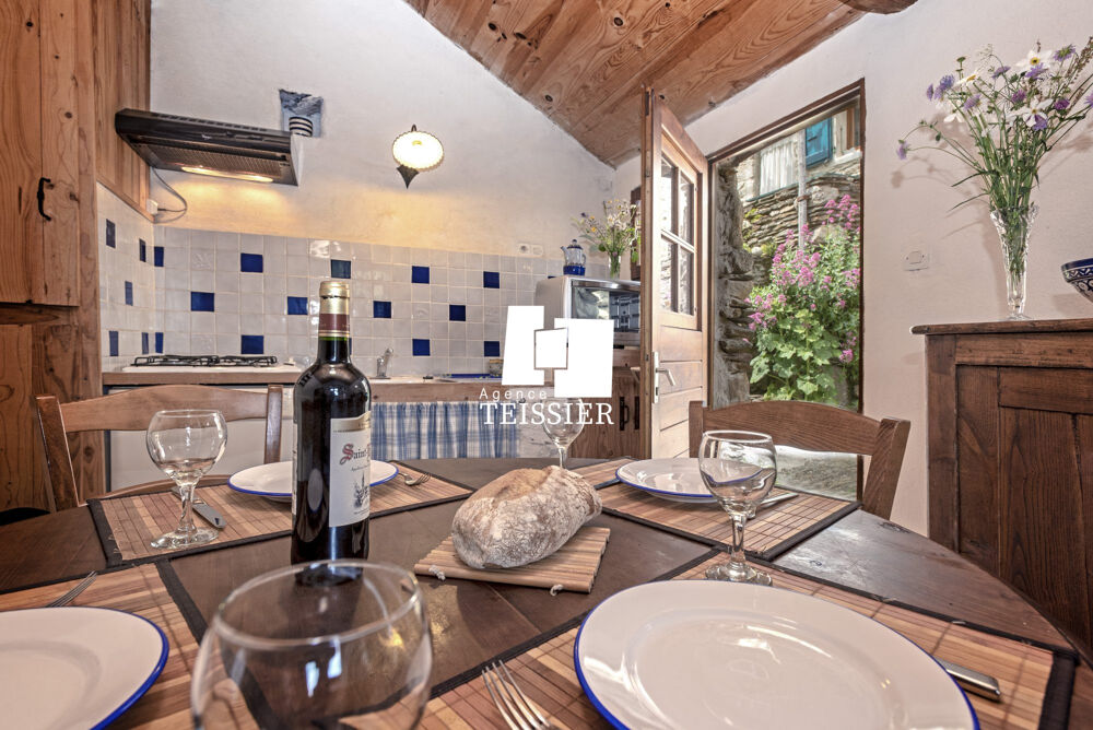 Vente Maison Mas Cévenol avec une vue dégagée et près de 3 hectares de te Ponteils-et-brésis