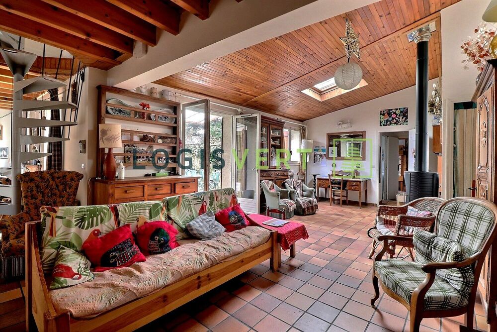 Maison 8 pièces à vendre