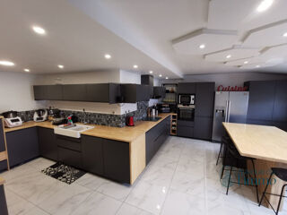  Maison à vendre 7 pièces 161 m²