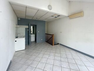  Immeuble à vendre 100 m²