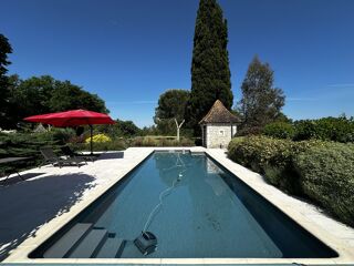  Maison à vendre 8 pièces 203 m²