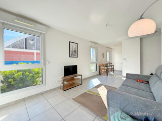  Appartement à louer 1 pièce 32 m²